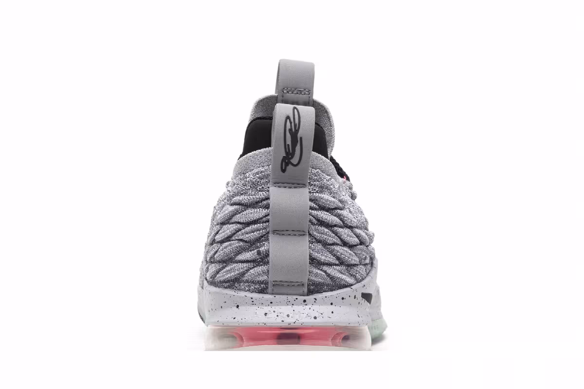 Nike Lebron 15 Low EP Melon, view 8