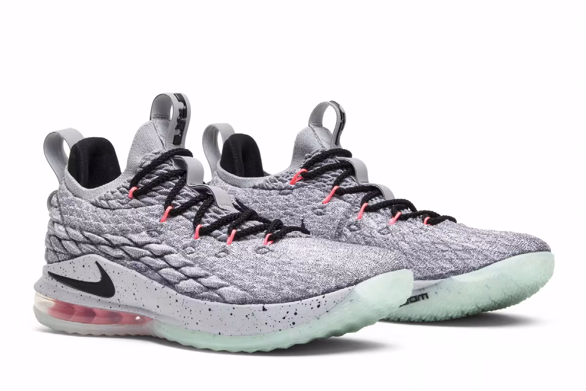 Nike Lebron 15 Low EP Melon, view 9