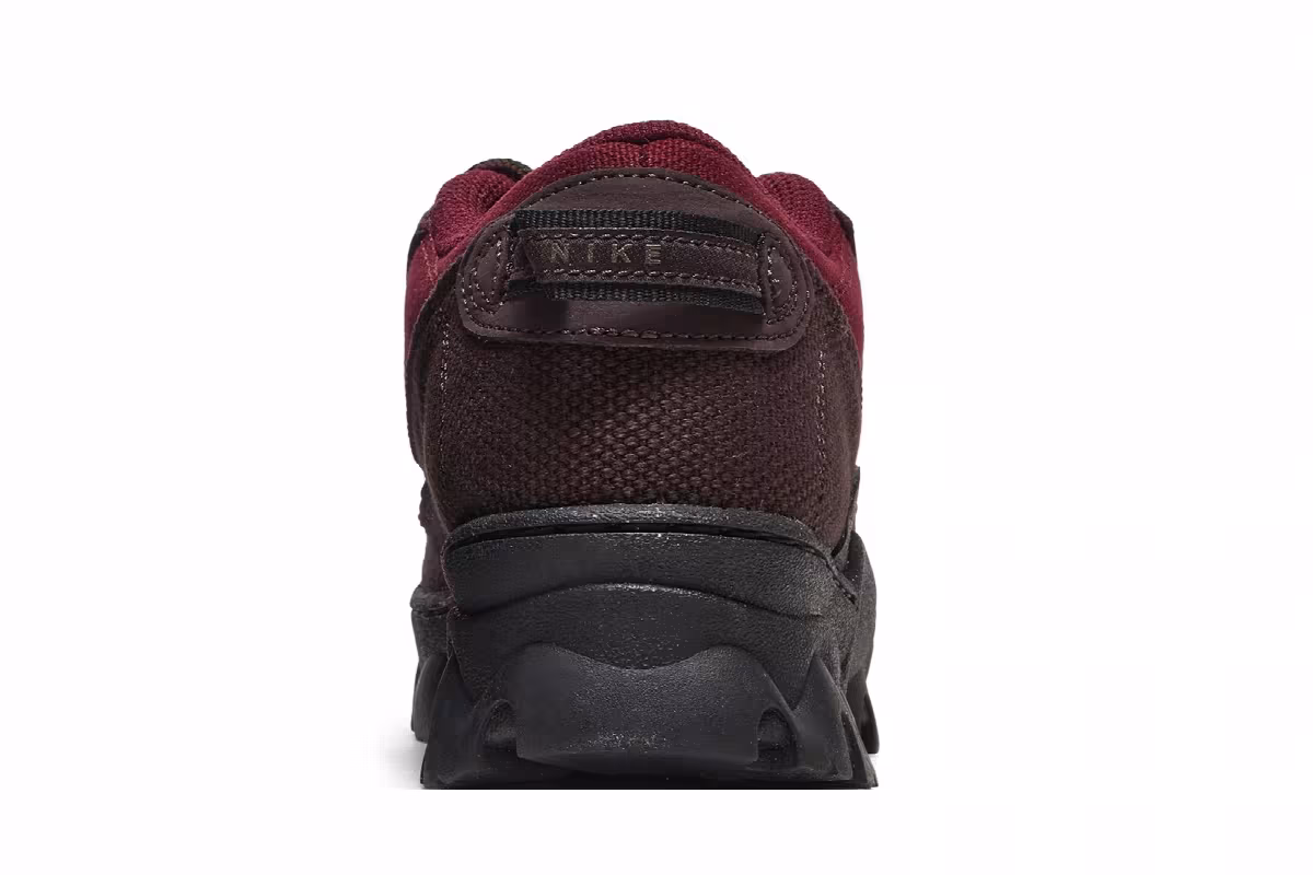 Nike Women's Lahar Low Canvas Madeira Dark Beetroot, view 8