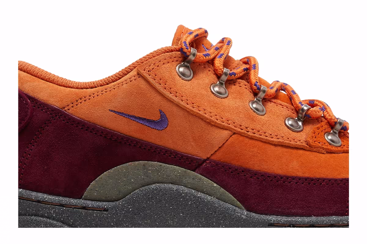 Nike Women's Lahar Low Sport Spice Dark Beetroot, view 3