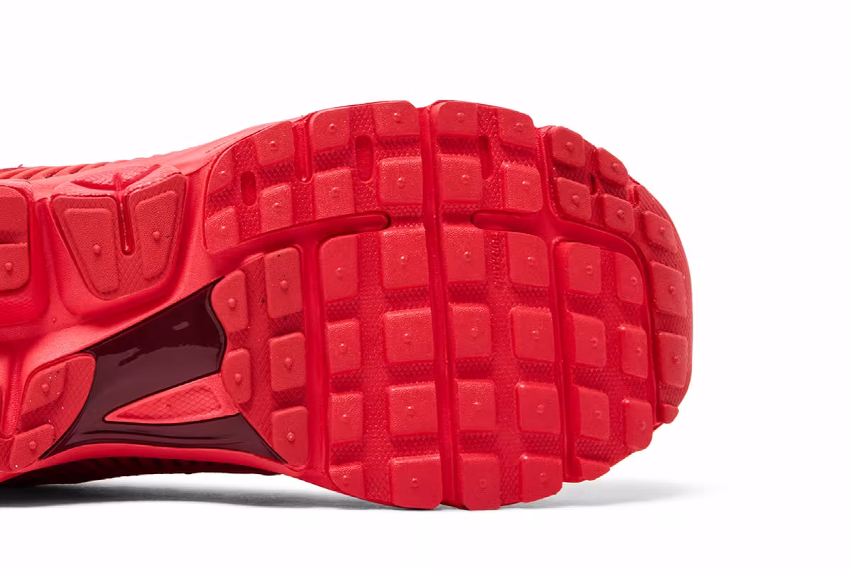 Nike Women's Zoom Vomero 5 Photon Dust, view 6