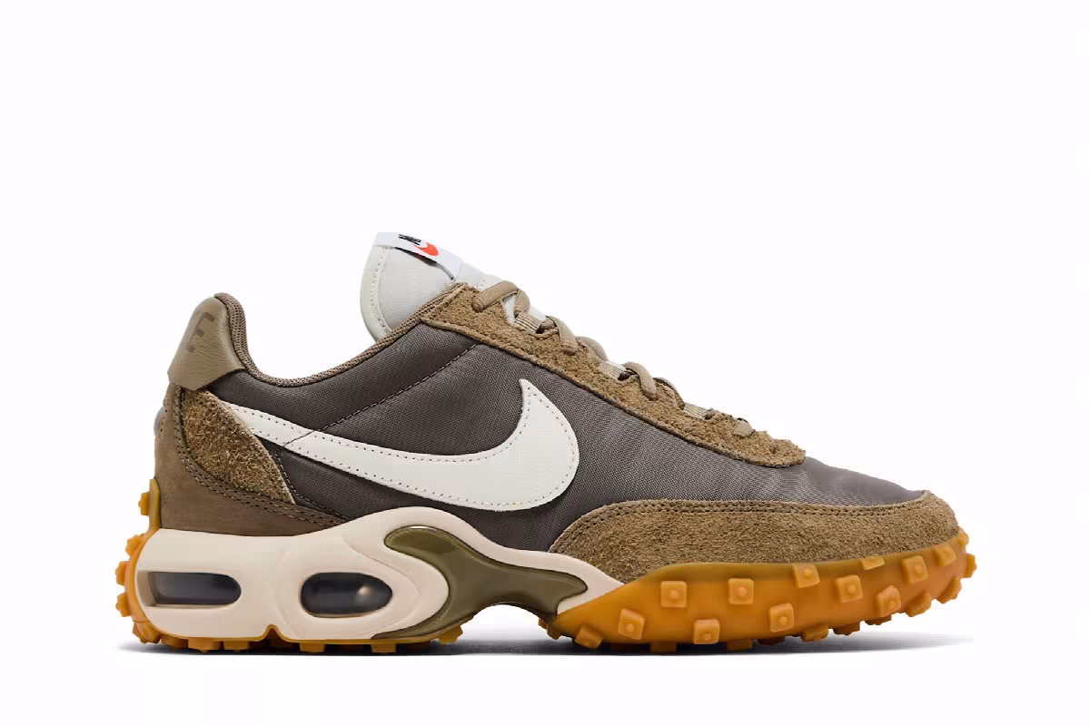 Nike Air Max Waffle Racer SP Matte Olive, view 2