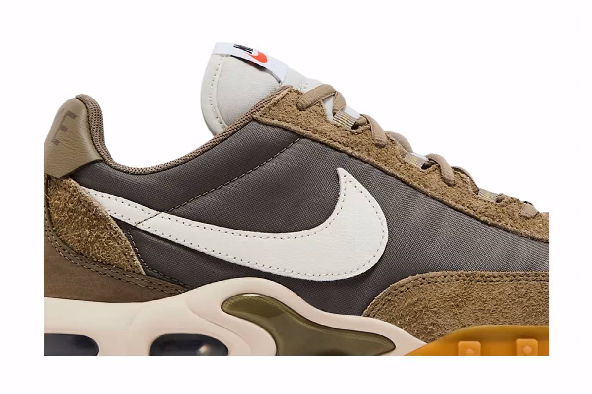 Nike Air Max Waffle Racer SP Matte Olive, view 3