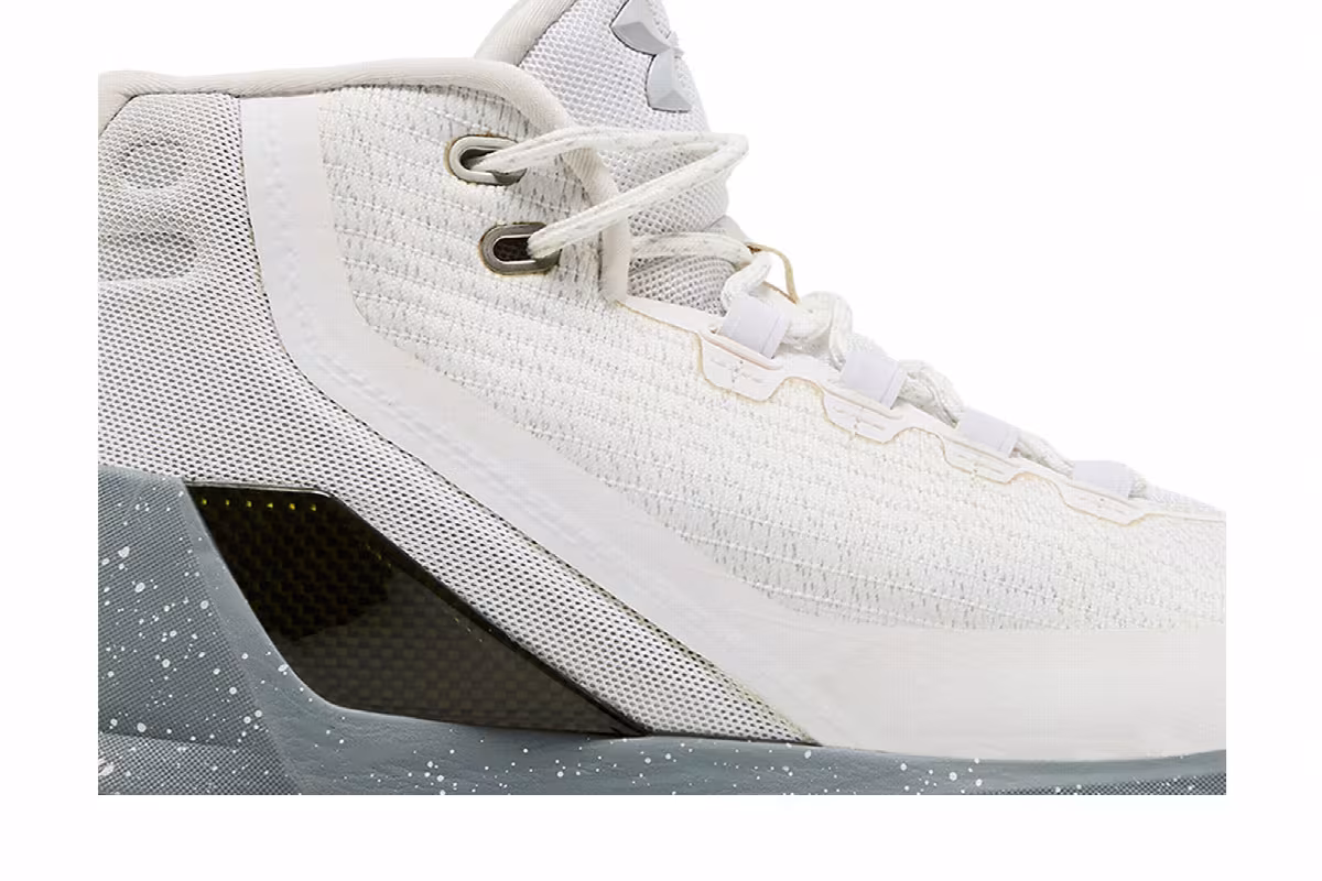 Under Armour Curry 3 White, view 3