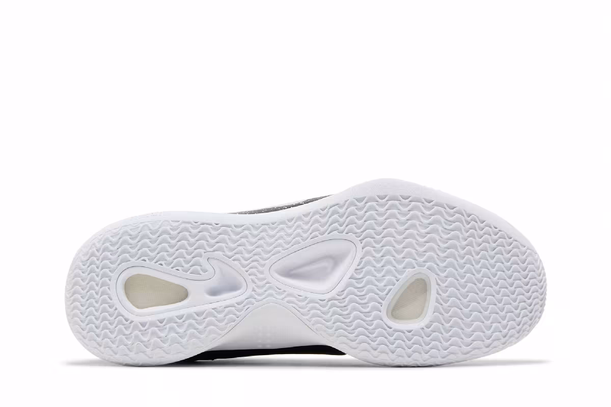 Nike Hyperdunk X Low, view 5