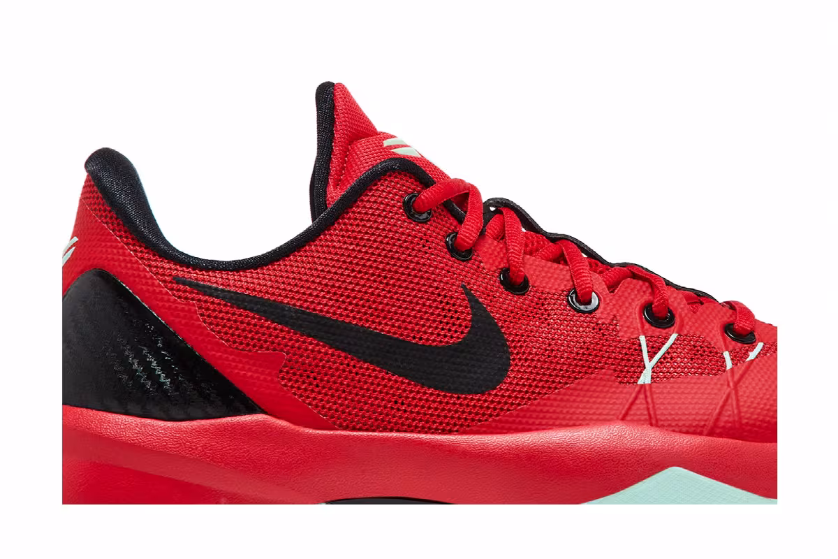 Nike Zoom Kobe Venomenon 4 University Red, view 3