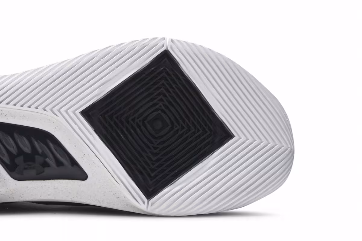 Under Armour Curry 5 Black, view 6
