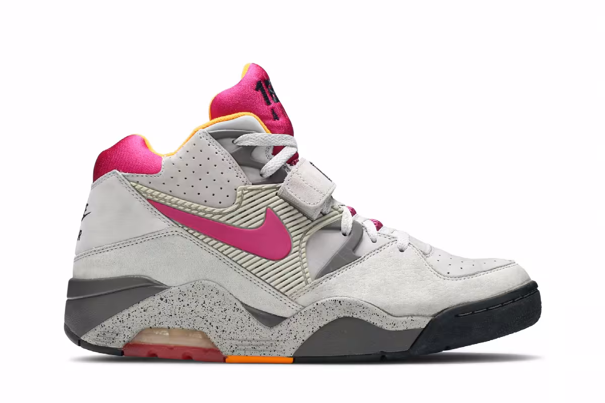 Nike Air Force 180 Premium, view 2