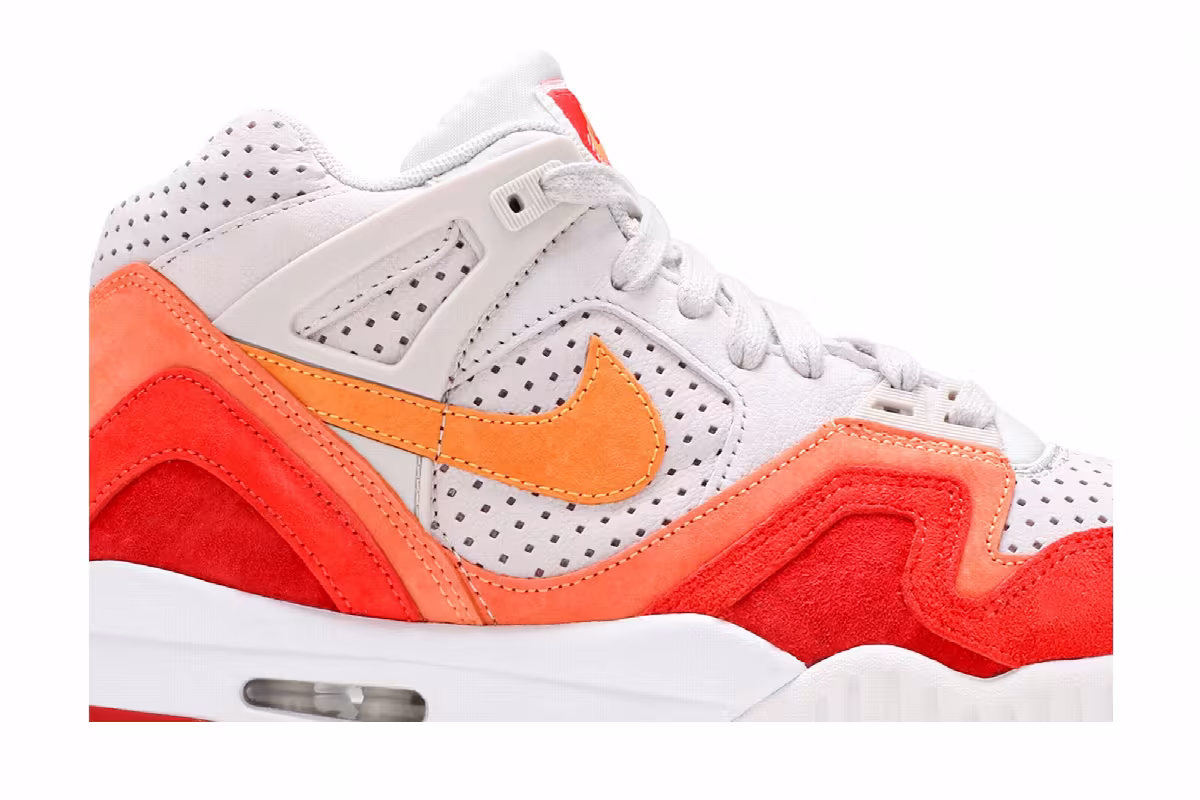 Nike Air Tech Challenge 2 QS, view 3