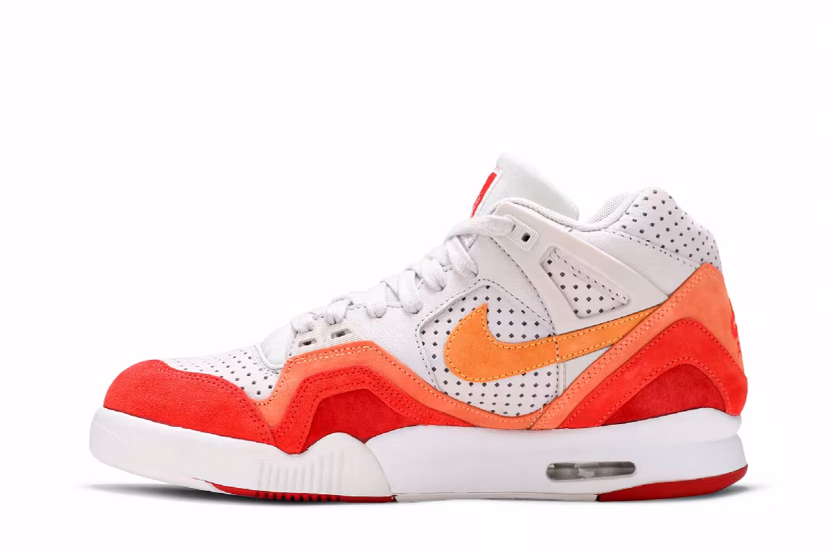 Nike Air Tech Challenge 2 QS, view 4