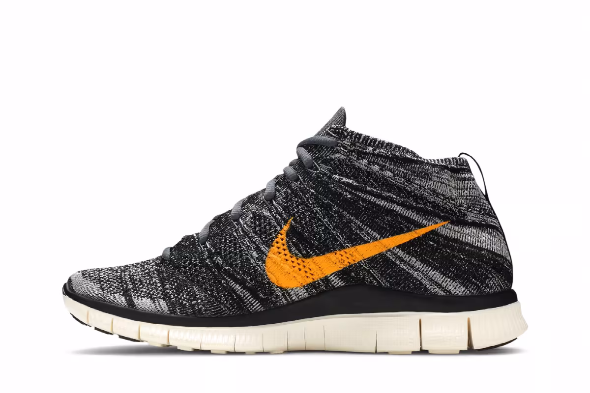 Nike Free Flyknit Chukka Sp, view 4