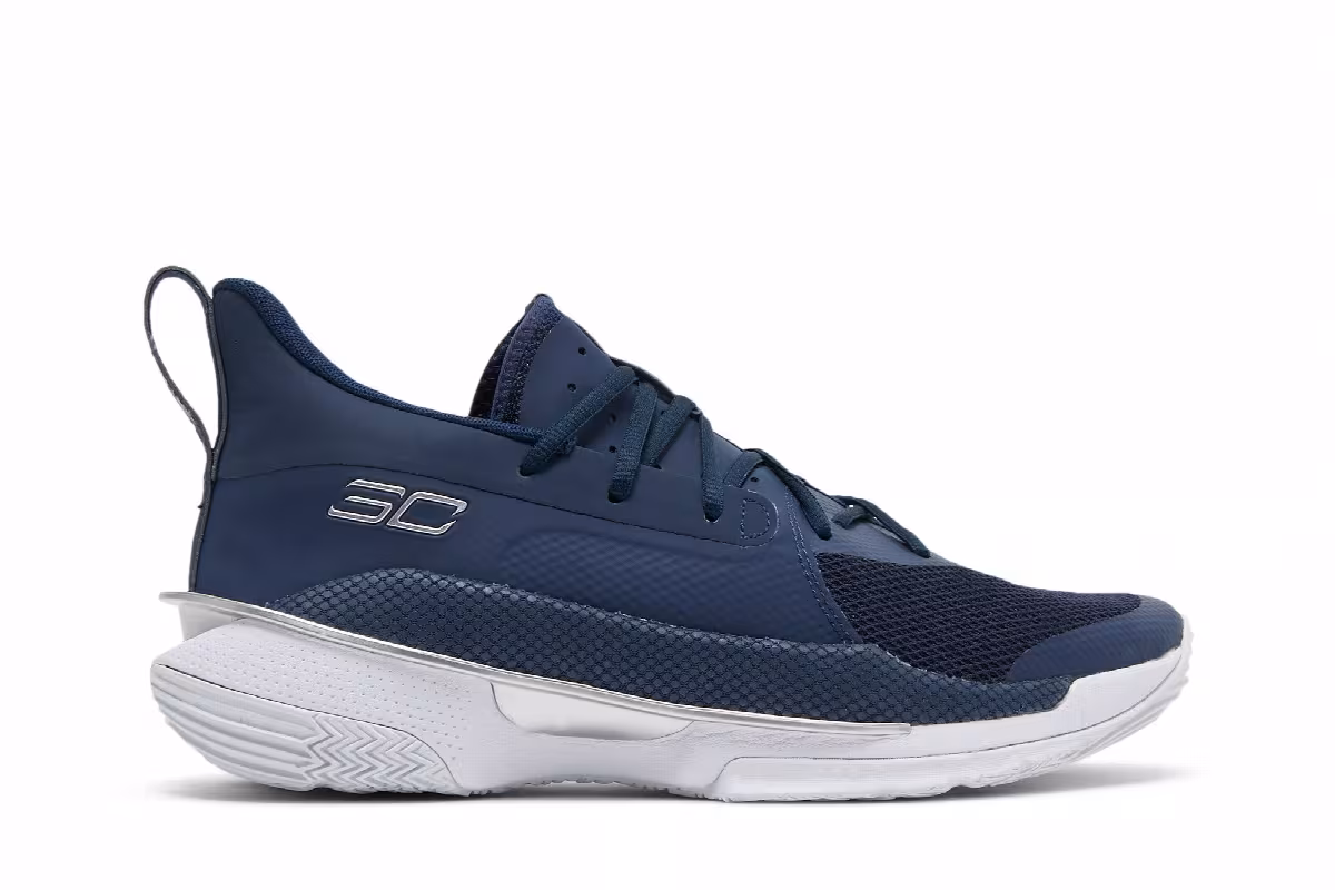 Under Armour Curry 7 Team Academy, view 2