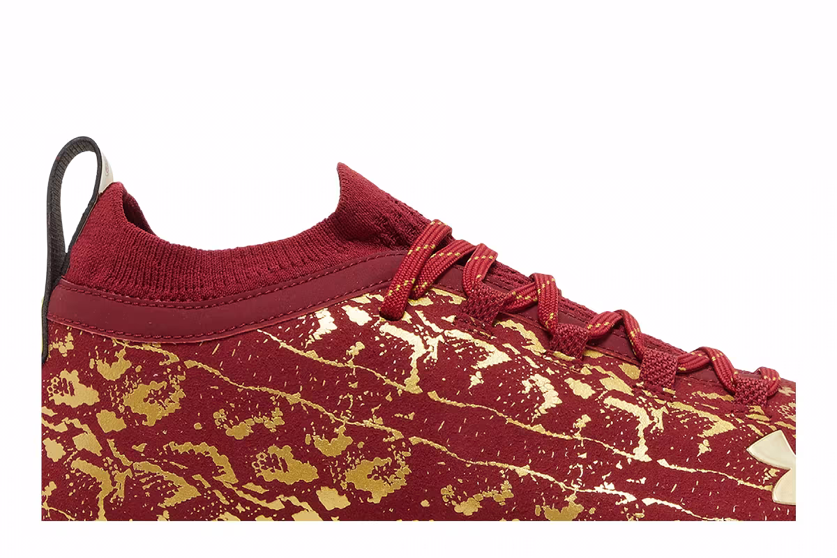 Under Armour Spotlight LUX Suede 2.0 Dark Red Metallic Gold, view 3