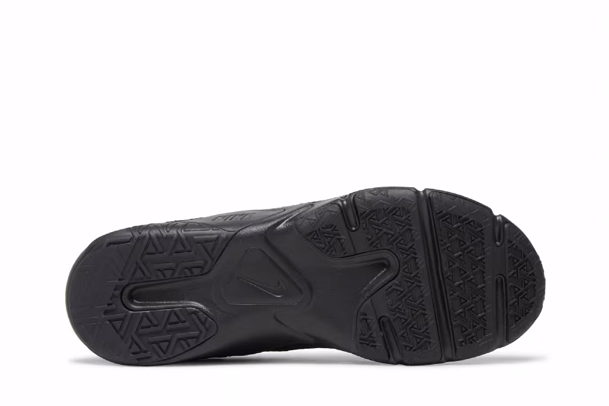 Nike Women's Legend Essential Black Anthracite, view 5