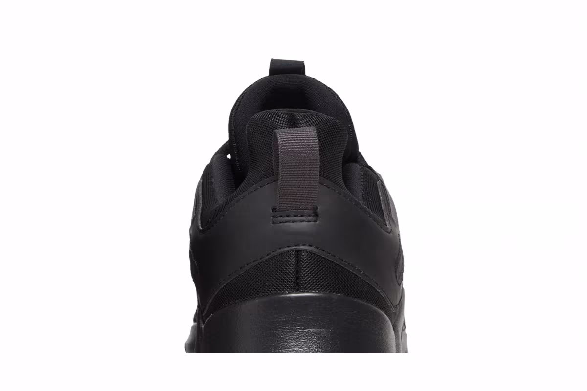 Nike Women's Legend Essential Black Anthracite, view 8