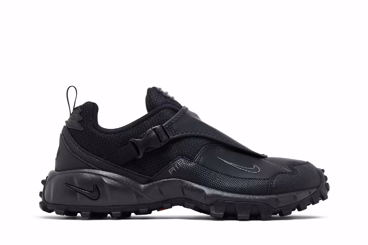 Nike Air Phassad ACG Triple Black 2025, view 2