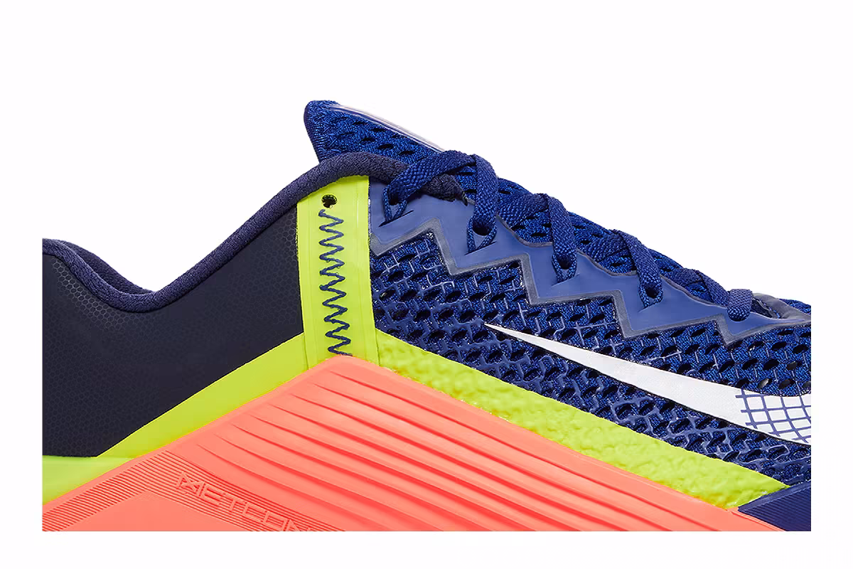 Nike Metcon 6 Deep Royal Blue Bright Mango, view 3