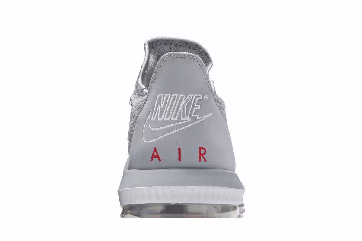Nike LeBron 16 Low Wolf Grey, view 8