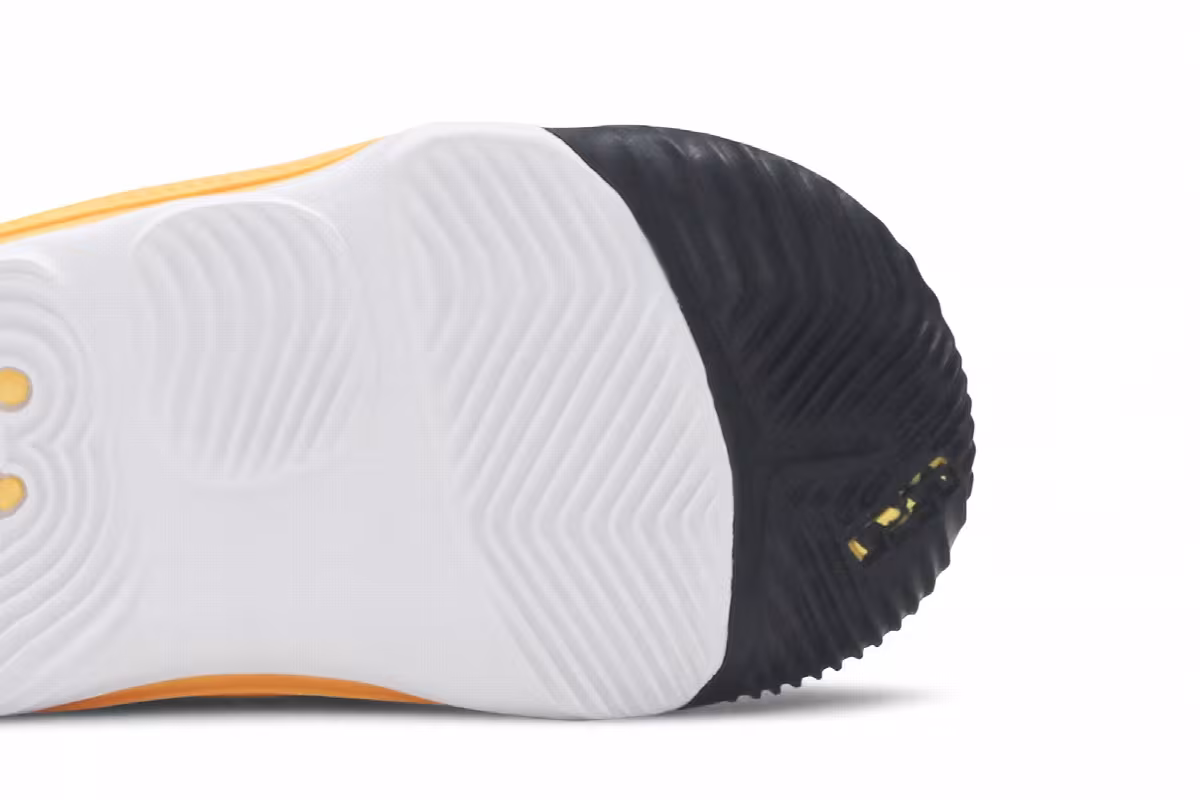 Nike LeBron 16 TD Space Travel, view 6