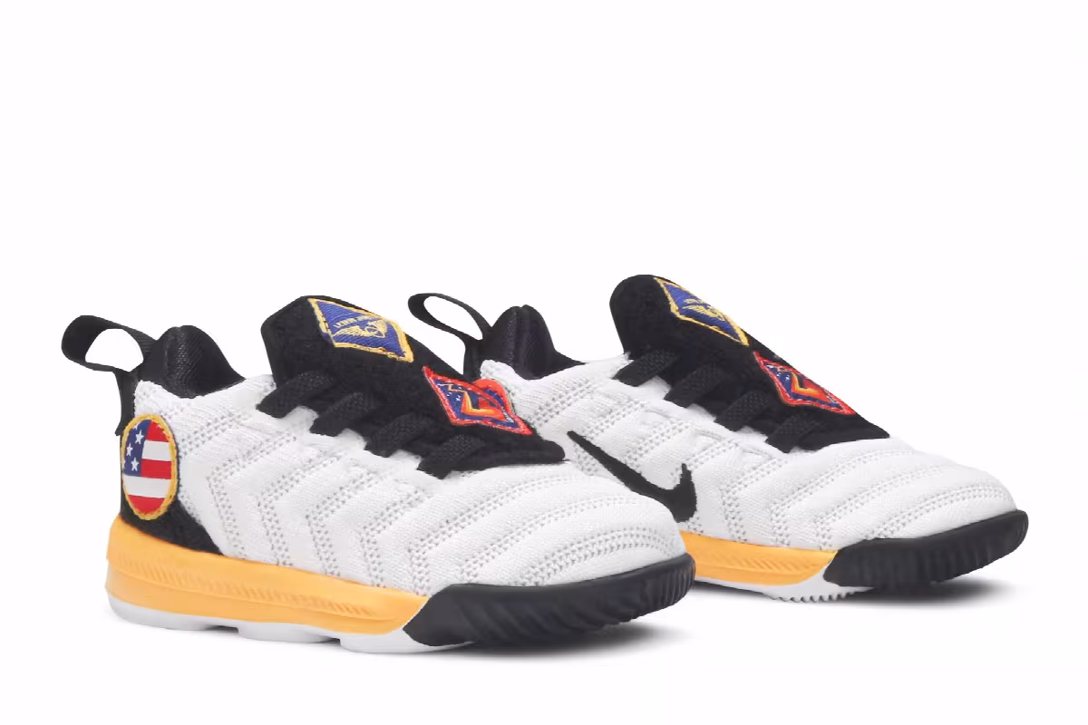 Nike LeBron 16 TD Space Travel, view 9