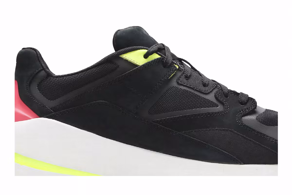 Under Armour Forge 96 OG Black Active Pink Volt, view 3