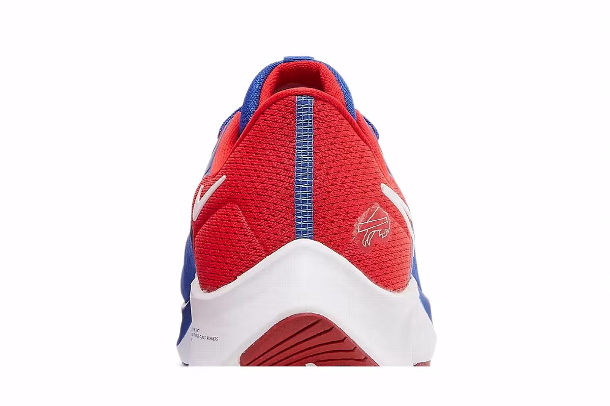 Nike NFL x Air Zoom Pegasus 38 Buffalo Bills, view 8