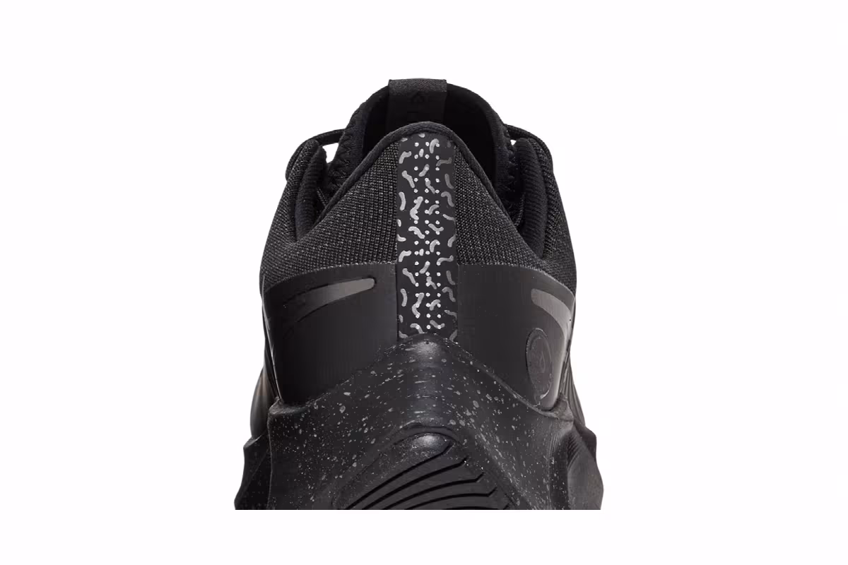Nike Women's Air Zoom Pegasus 38 Shield Black Metallic Dark Grey, view 8