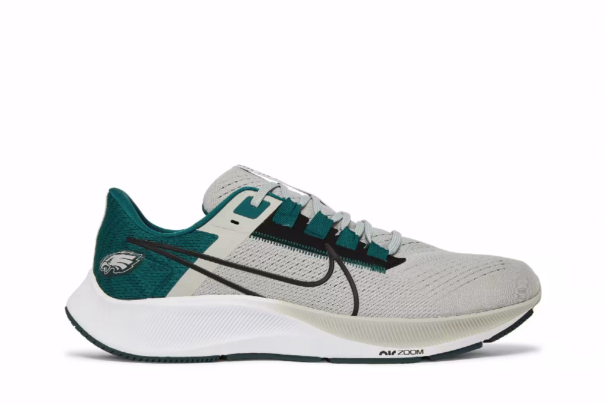 Nike NFL x Air Zoom Pegasus 38 Philadelphia Eagles, view 2