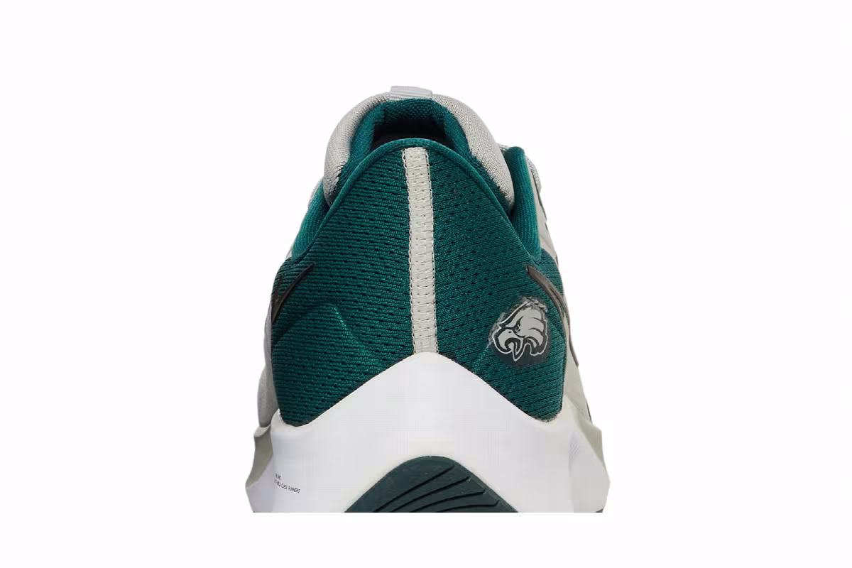Nike NFL x Air Zoom Pegasus 38 Philadelphia Eagles, view 8