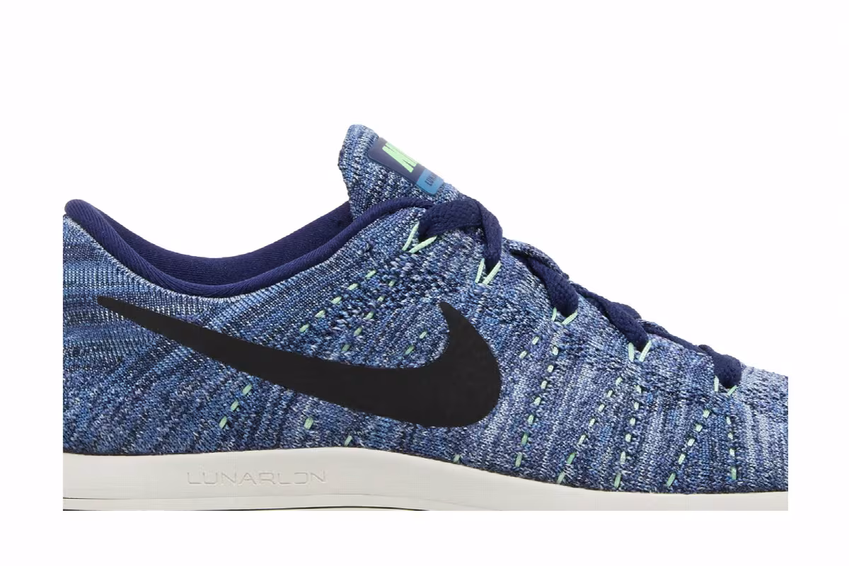 Nike Lunarepic Low Flyknit, view 3