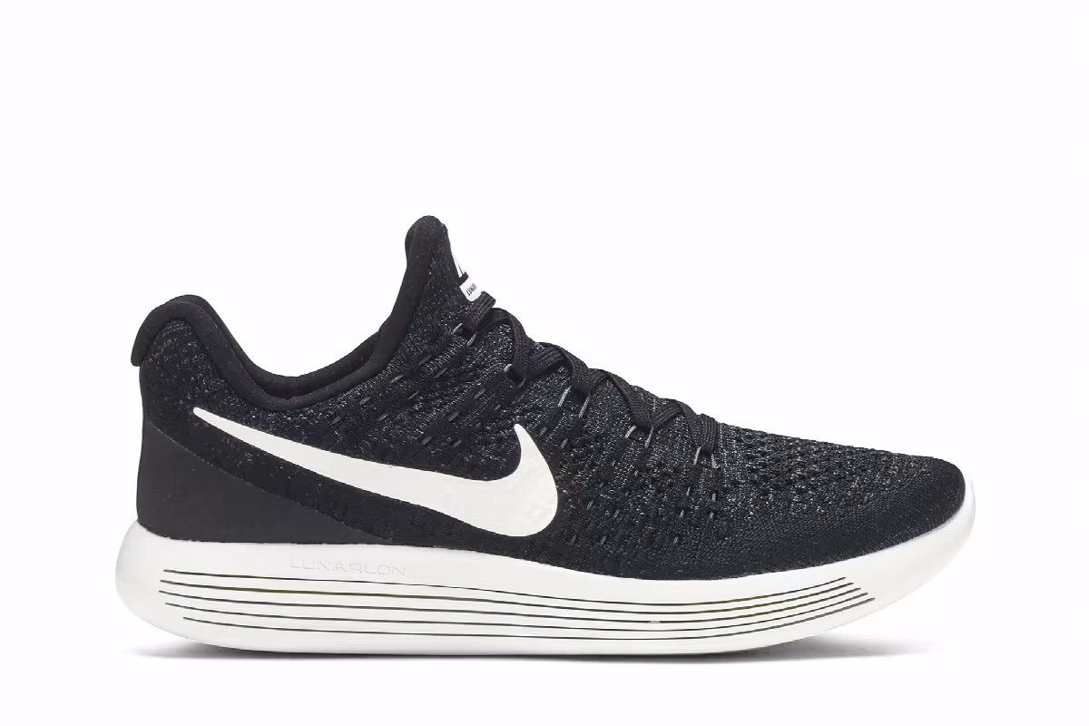 Nike LunarEpic Low Flyknit 2 Black, view 2