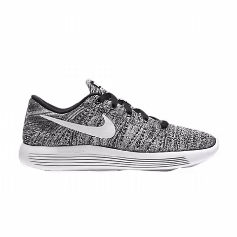 Nike Wmns LunarEpic Low Flyknit 'Oreo'