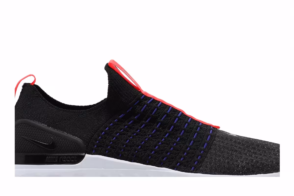 Nike React Phantom Run Flyknit 2 Black Bright Crimson, view 3