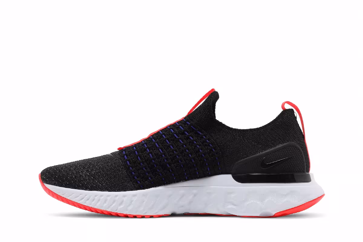 Nike React Phantom Run Flyknit 2 Black Bright Crimson, view 4