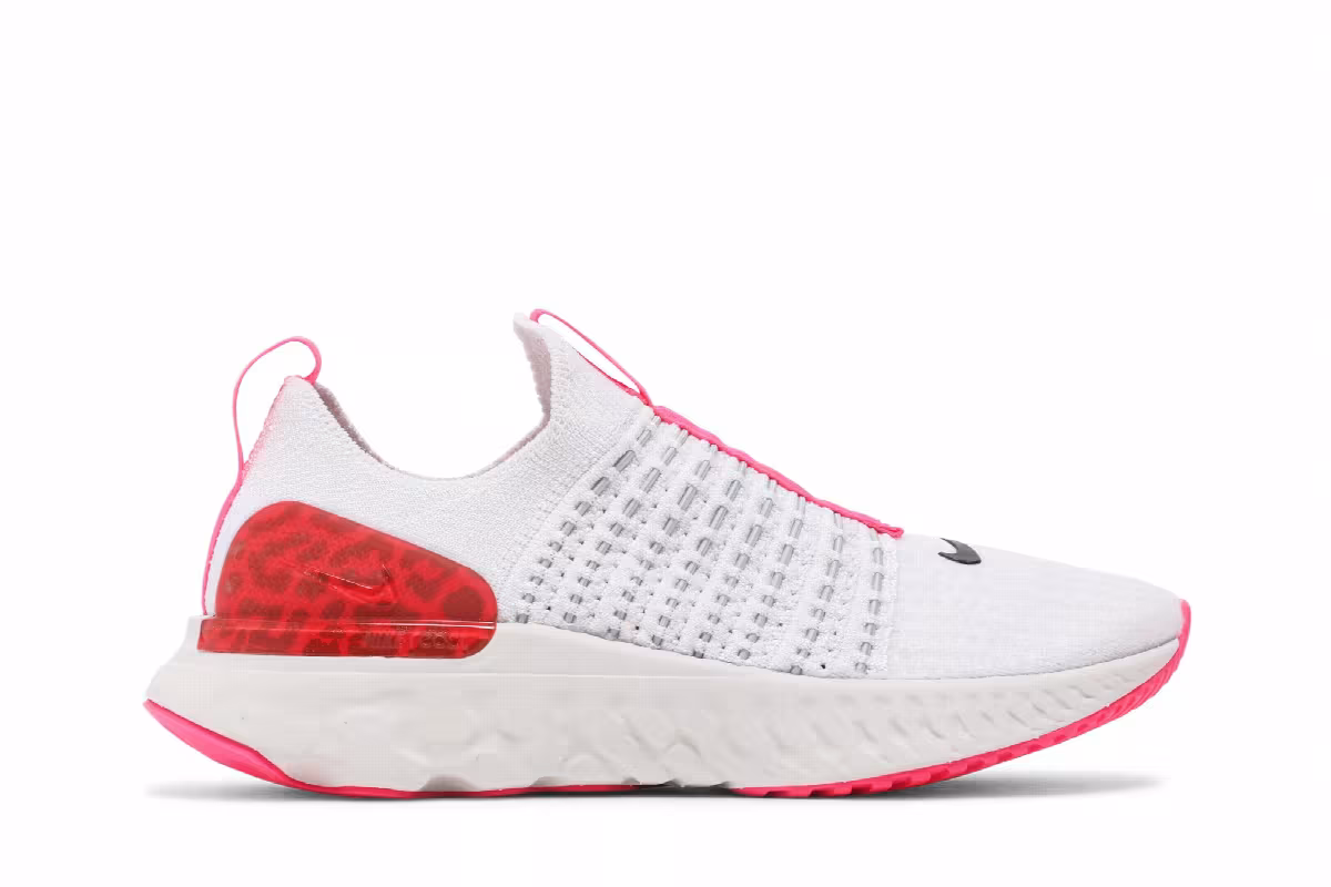 Nike Women's React Phantom Run Flyknit 2 Platinum Tint Chile Red, view 2