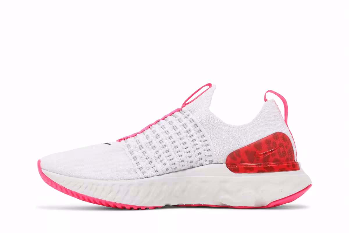 Nike Women's React Phantom Run Flyknit 2 Platinum Tint Chile Red, view 4