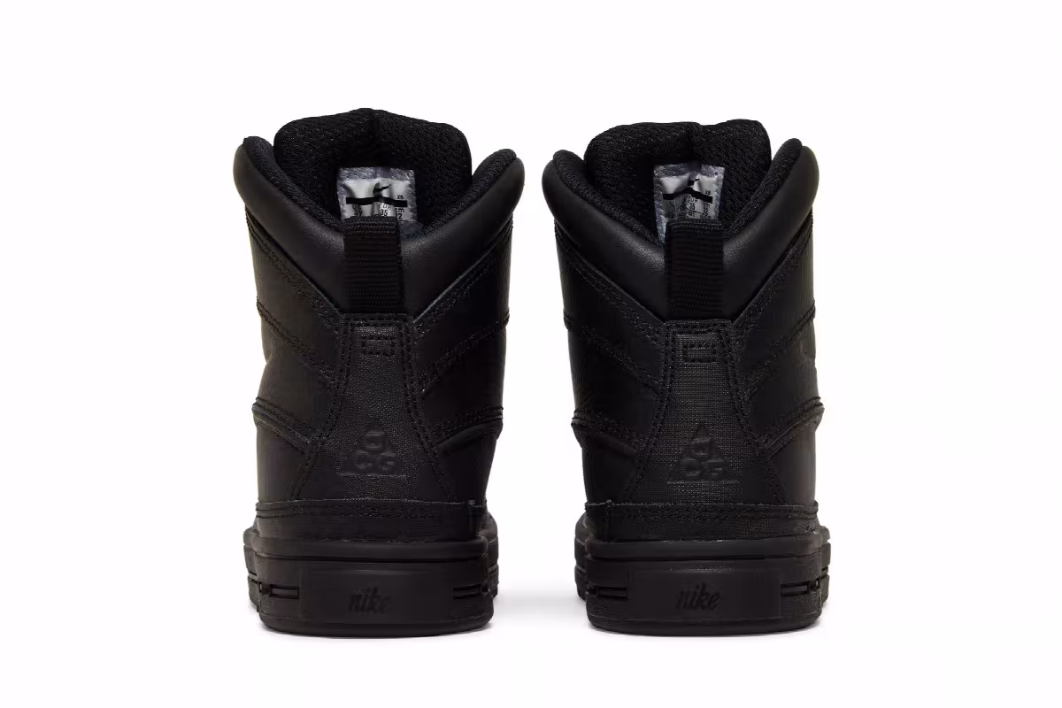 Nike Woodside 2 High PS Triple Black, view 7