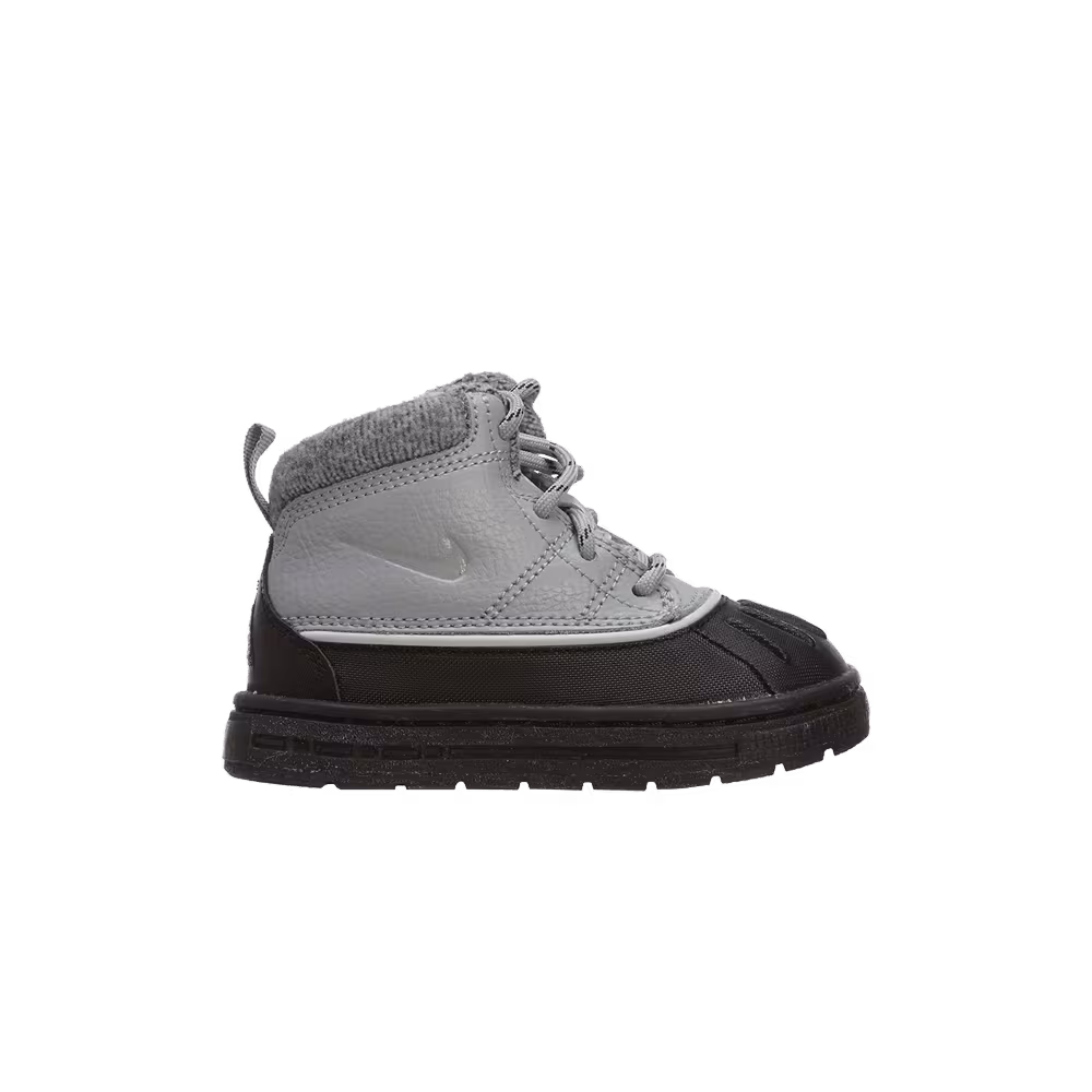 Nike Woodside TD Matte Silver