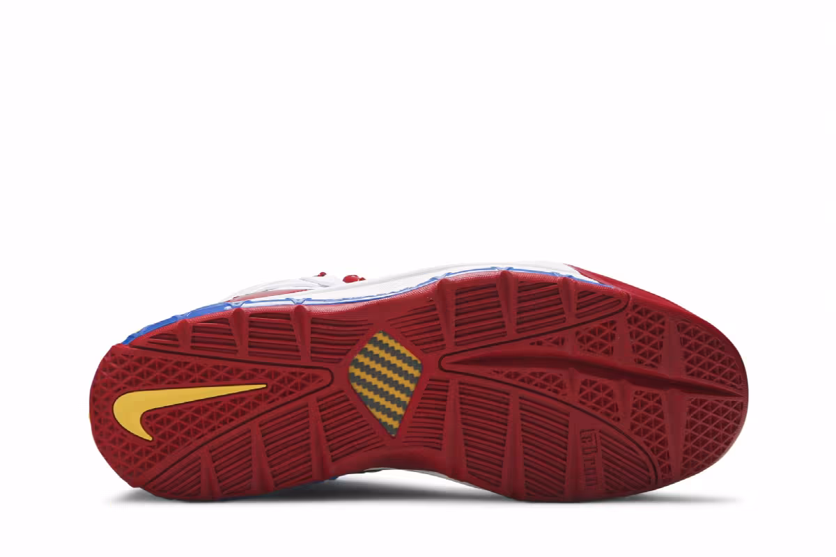 Nike Zoom Lebron 3 Superman, view 5