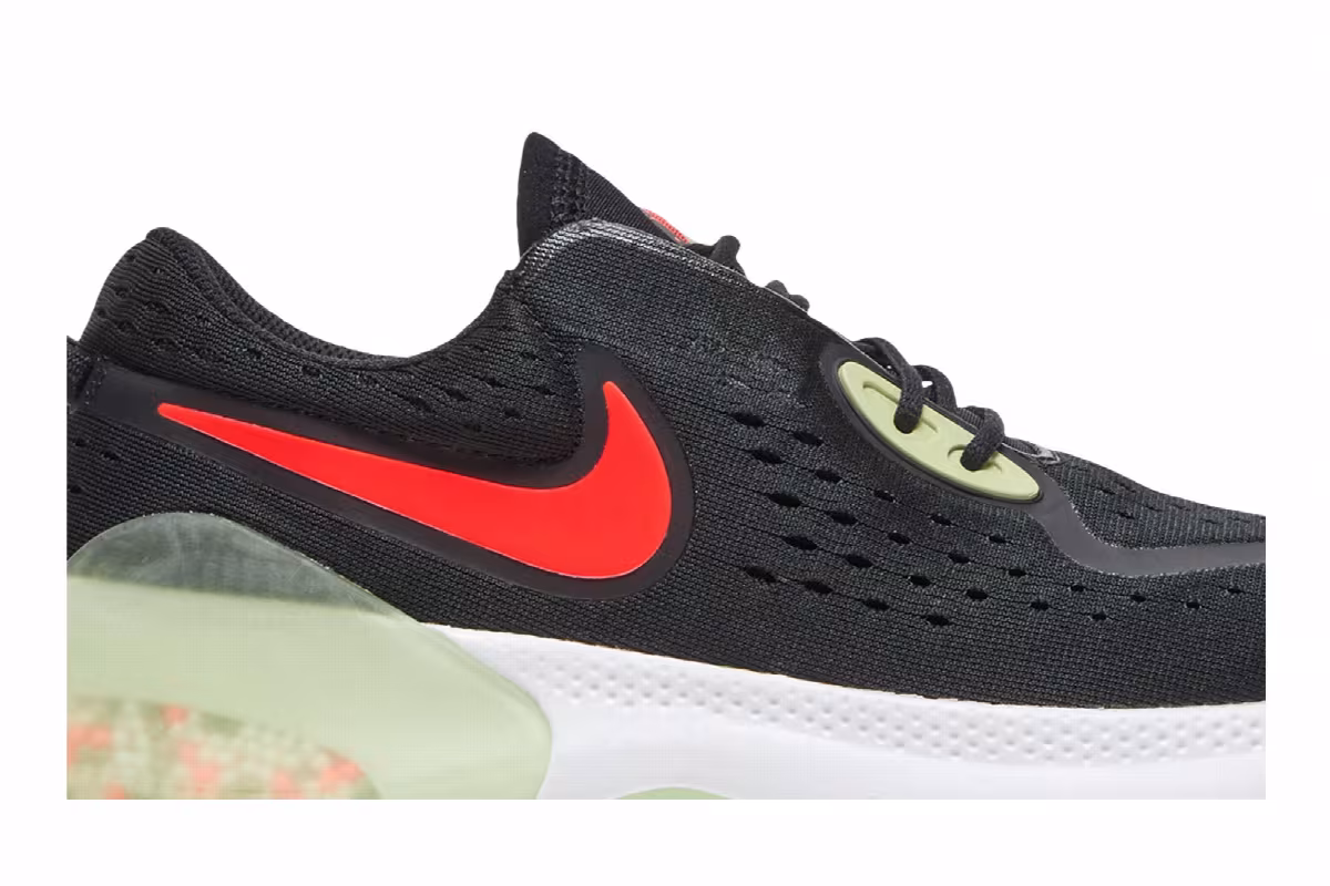 Nike Joyride Dual Run Black Laser Crimson, view 3