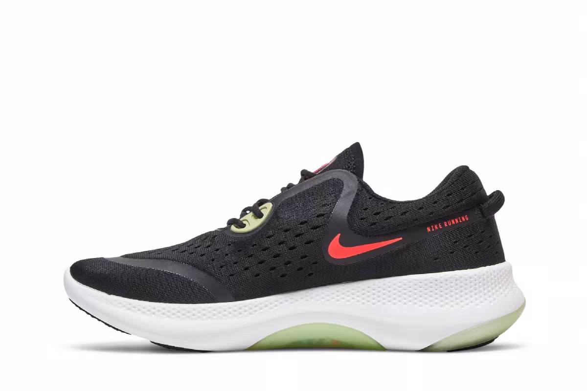 Nike Joyride Dual Run Black Laser Crimson, view 4