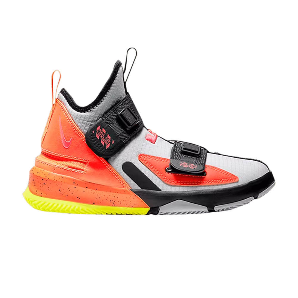Nike LeBron Soldier 13 Flyease GS Light Smoke Grey Crimson