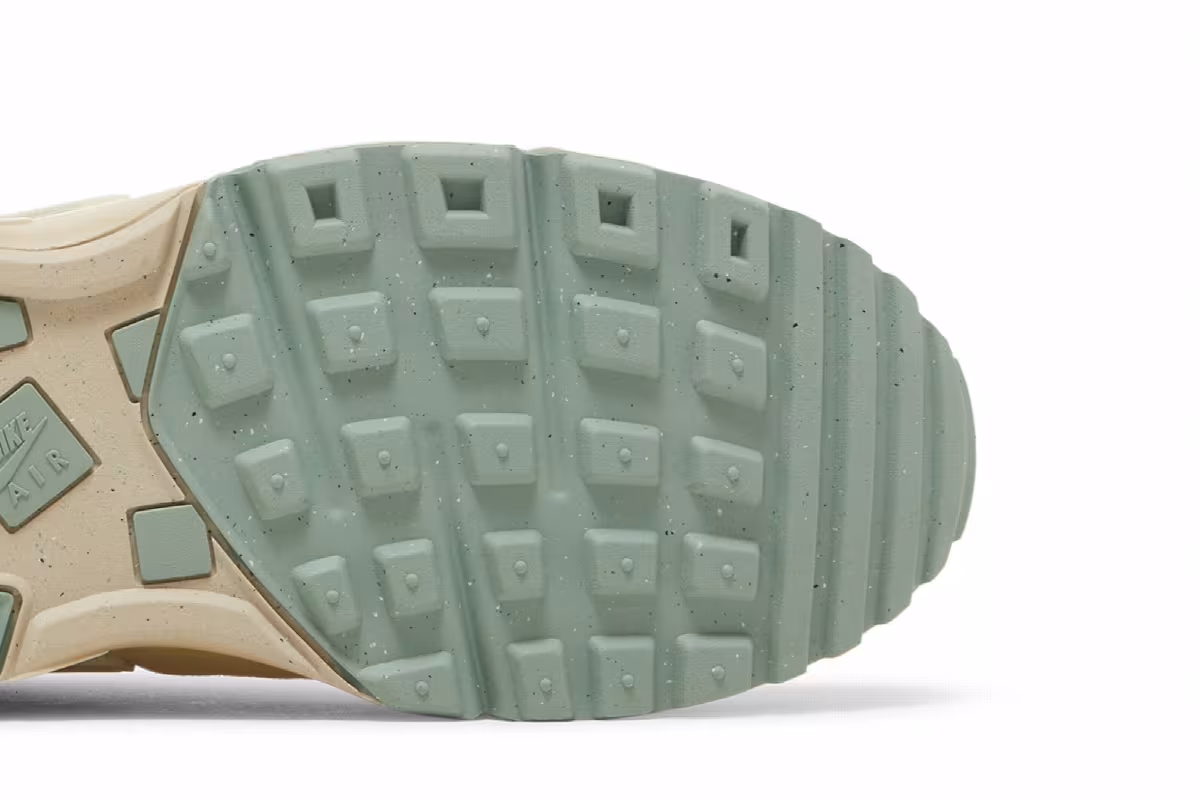 Nike Air Max BW Light Stone Coconut Milk Jade, view 6
