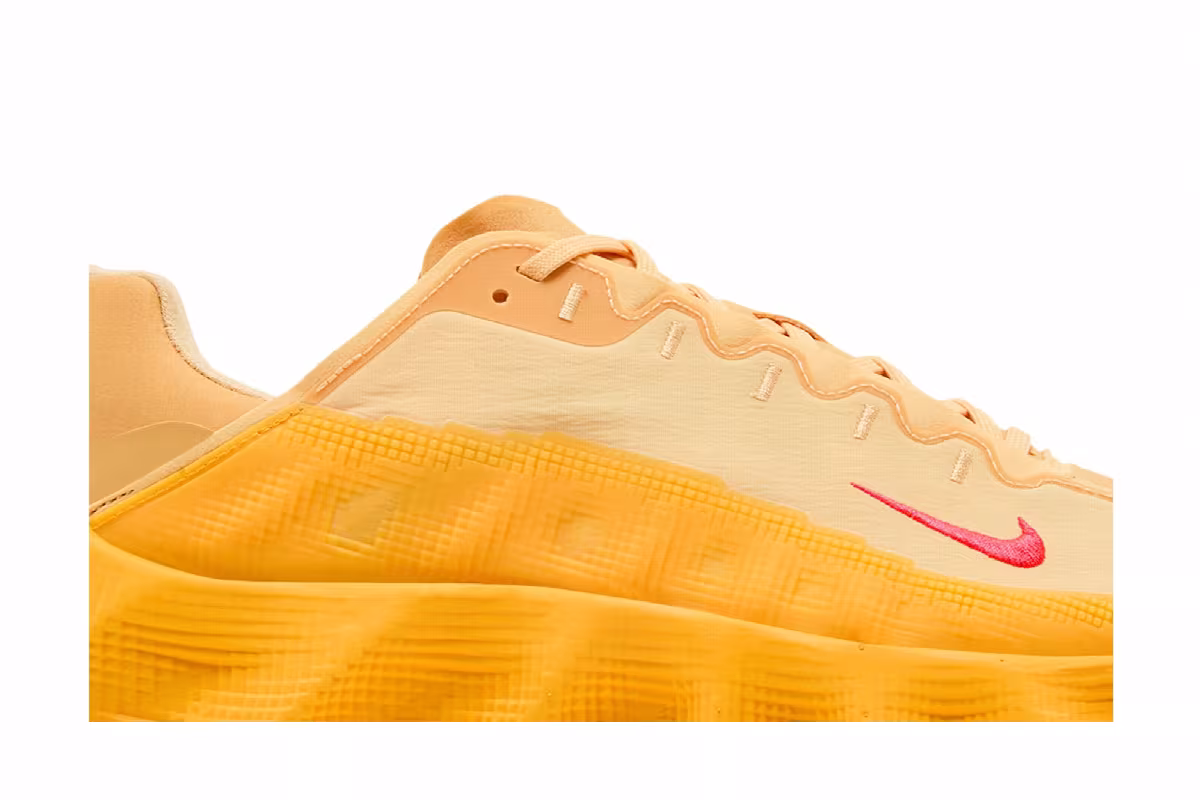Nike Ava Rover Celestial Gold Bright Crimson, view 3