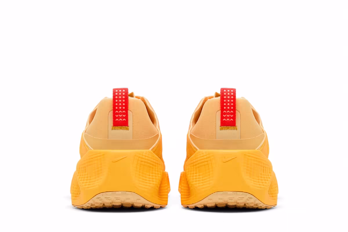 Nike Ava Rover Celestial Gold Bright Crimson, view 7