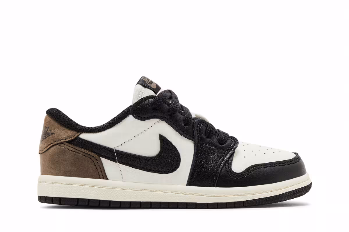 Air Jordan 1 Low OG TD Mocha, view 2