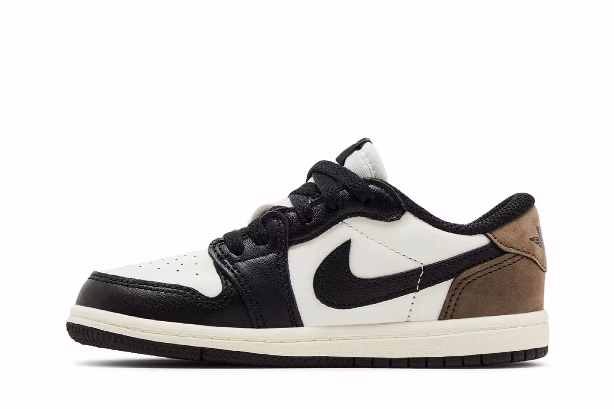 Air Jordan 1 Low OG TD Mocha, view 4