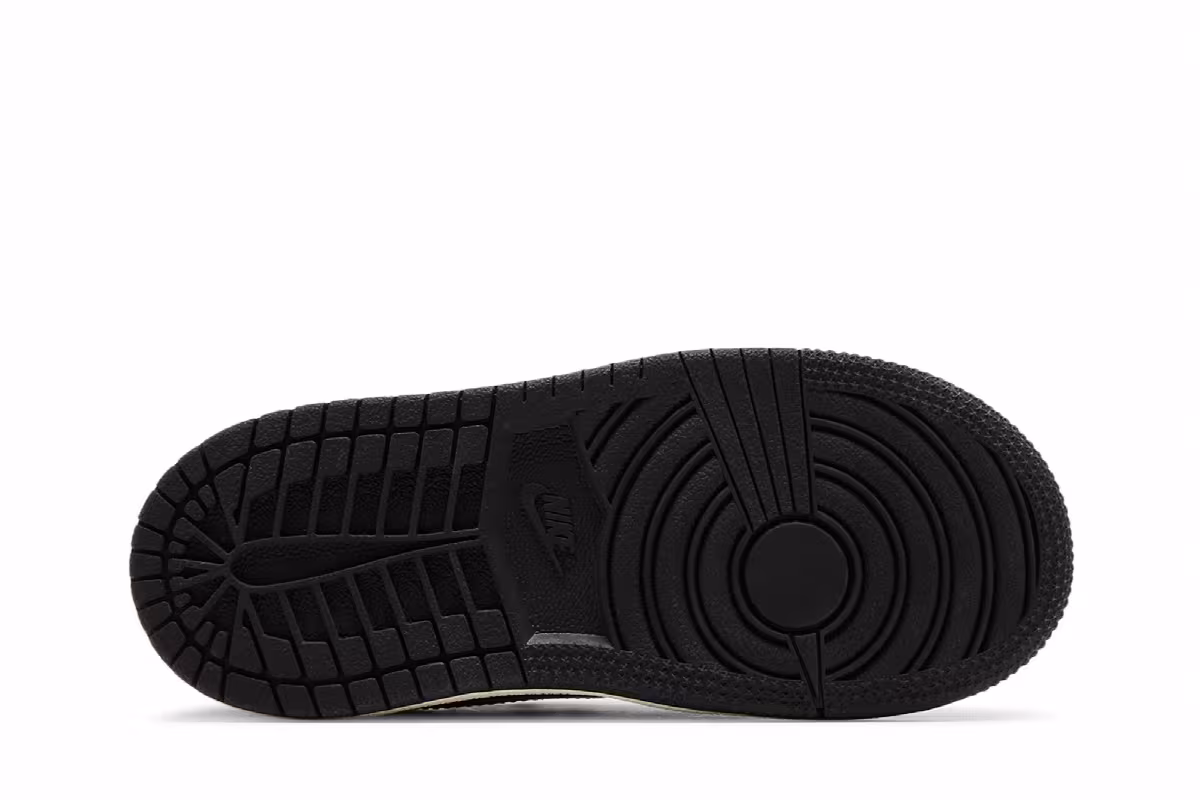 Air Jordan 1 Low OG TD Mocha, view 5