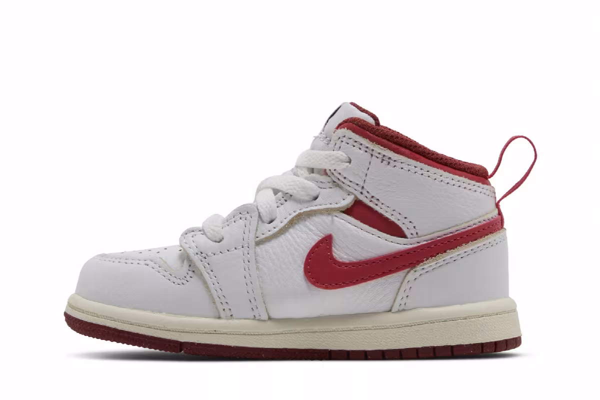 Air Jordan 1 Mid SE TD White Dune Red, view 4