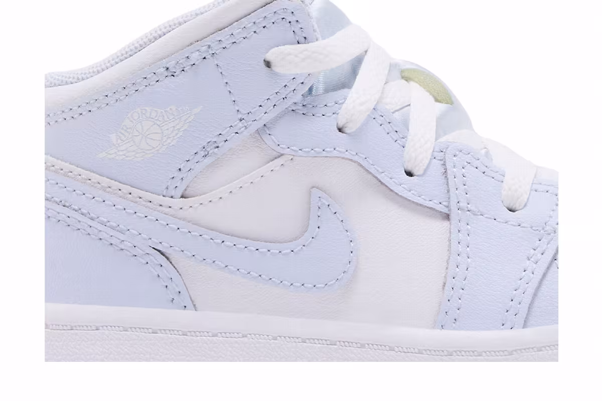 Air Jordan 1 Mid TD Cobalt Bliss, view 3